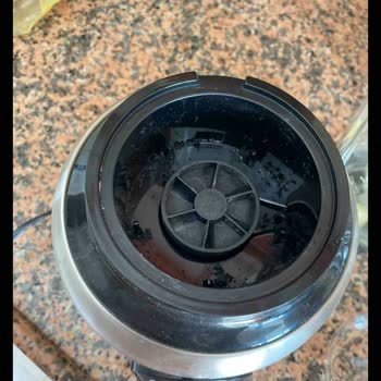 Karaca Cam Hazneli Smoothie Blender Bıçağı Dönmemeye Başladı