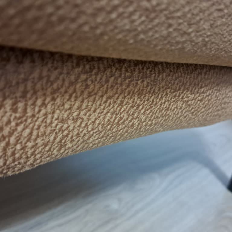 Kırık Ve Tamir Görmüş Koltuk Takımının Sıfır Olarak Satılması