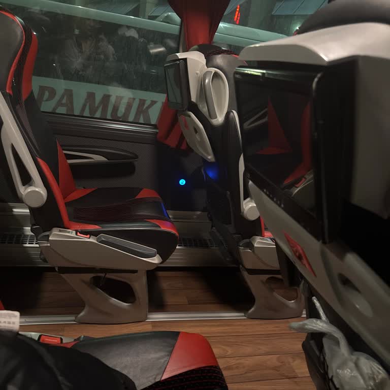 Şoförün Habersiz Otobüsü Bırakması Müşteriyi Mağdur Etti