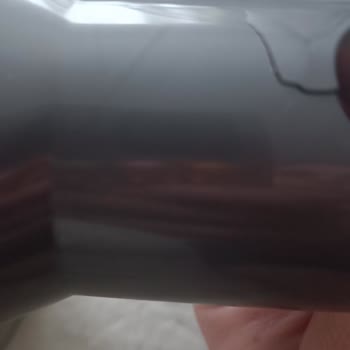 Dyson V8 Süpürge Başlığında Çatlak Ve Kırık, Uzatılmış Garanti Kapsamında Tamir Talebi