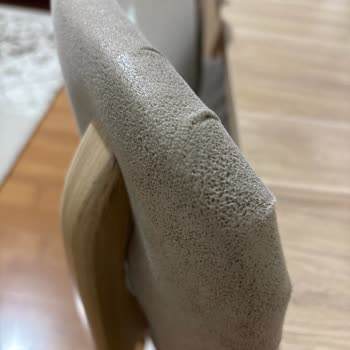 İstikbal Koltuk Takımında Renk Değişimi Ve Gıcırtı, Servis İhmaline Dair Şikayet