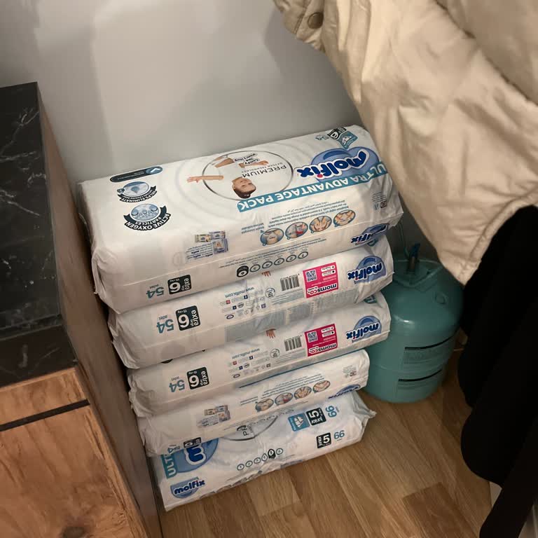 Molfix Bebek Bezinde Şiddetli Sızdırma Ve İade Talebi