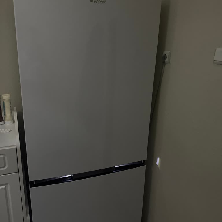 Fabrika Hatası Olan Buzdolabının Garantisi Dolmuş Olmasına Rağmen Ücretli Değişim Teklifi