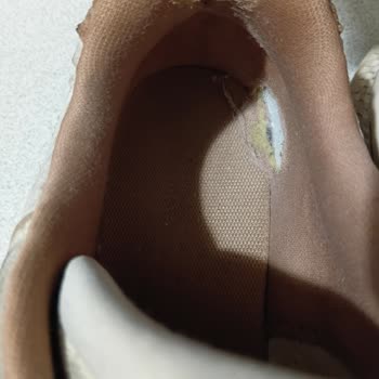 Garanti Kapsamındaki Ayakkabımda Üretim Hatası İddiası Reddedildi