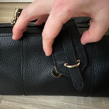 Onarım İddiasına Rağmen Çanta Sorunlu Şekilde Geri Gönderildi