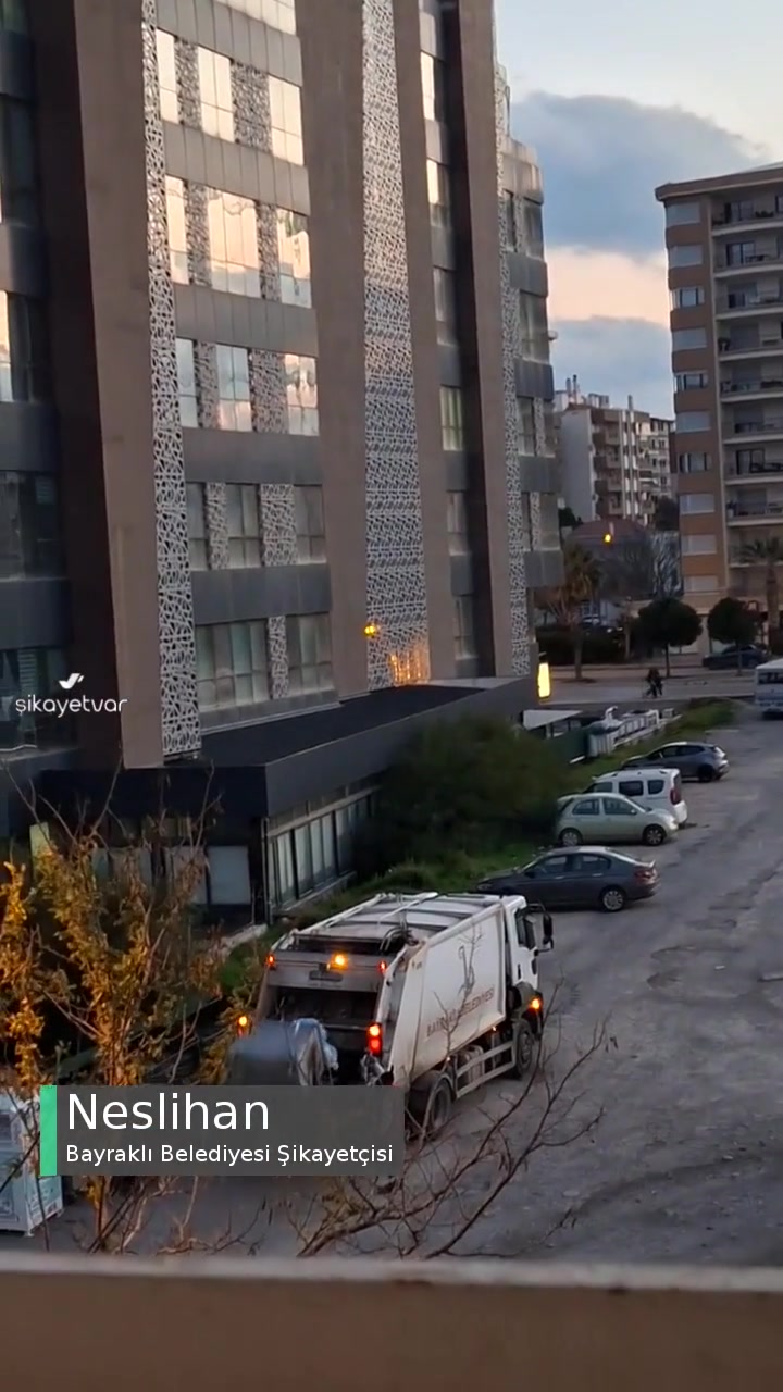 Bayraklı Belediyesi Temizlik İşleri Müdürlüğü videonun kapak resmi