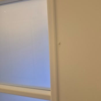 Deforme Mutfak Kapısı Ve Uzun Süreli İlgisizlik Şikayeti