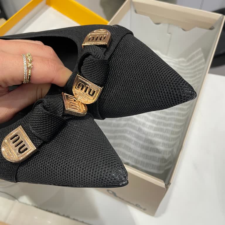 Bambi Mağazasında Ayıplı Babet İçin İade Reddi