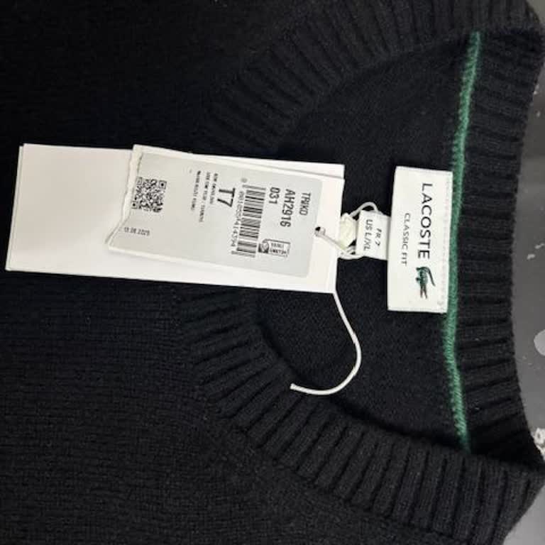 Lacoste Yanlış Beden Gönderdi, İade Talebi Otomatik Olarak Reddedildi