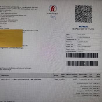 Lacoste Yanlış Beden Gönderdi, İade Talebi Otomatik Olarak Reddedildi