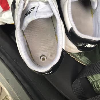 Ayakkabım 6 Ayda Yırtıldı, Üretim Sorunu Değil Kullanıcı Hatası Kabul Edilmiyor