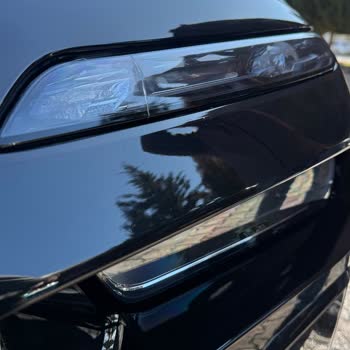 BMW İ7 Farlarındaki Kendiliğinden Çatlaklar Ve Garanti Red Kararı
