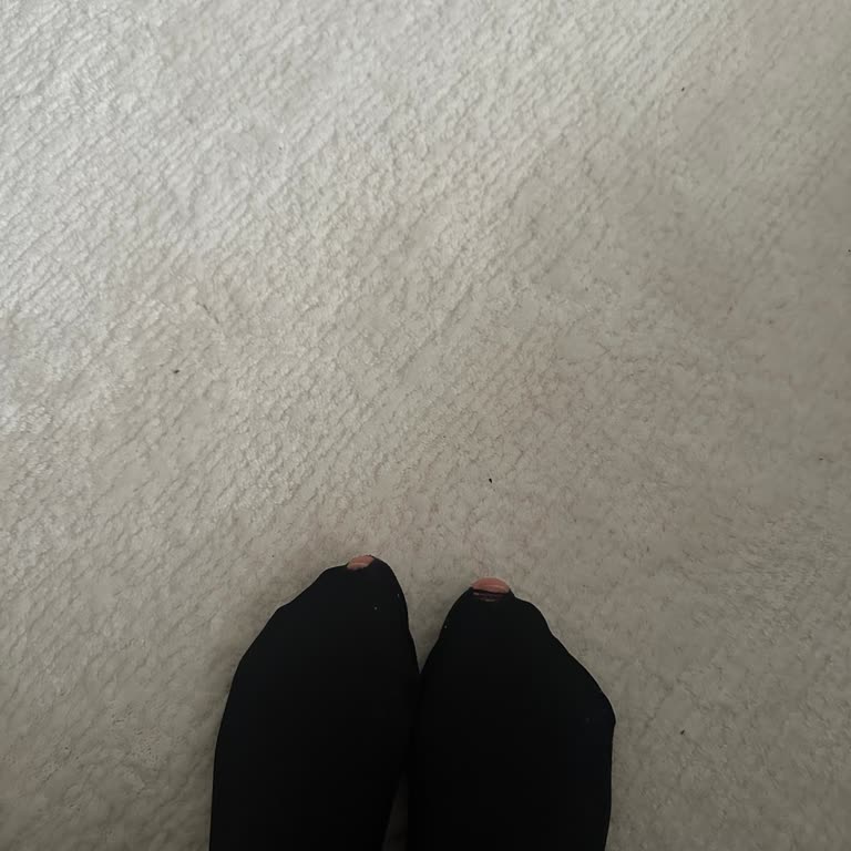 Penti Termal Çorapta Tekrar Eden Yırtılma Sorunu Ve İade Talebi