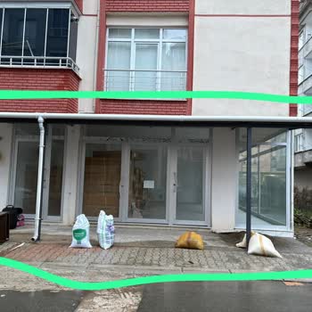 Fatsa’da Kaçak Çıkıntılar Yaya Alanını Daraltıyor Ve Güvenliği Tehdit Ediyor