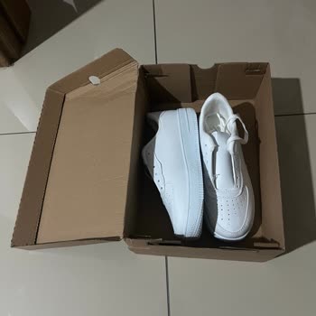 Ürün Uyuşmazlığı Ve Belgesiz Teslimat Nedeniyle 1400 TL İade Talebi