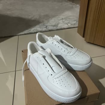 Ürün Uyuşmazlığı Ve Belgesiz Teslimat Nedeniyle 1400 TL İade Talebi