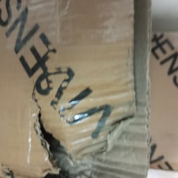 Vivense'den Gelen Hasarlı Gardırop Ve Cevapsız Müşteri Hizmeti