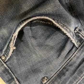 Kısa Sürede Yıpranan Kot Pantolon İçin Garantinin İhlali Ve Çözüm Talebi