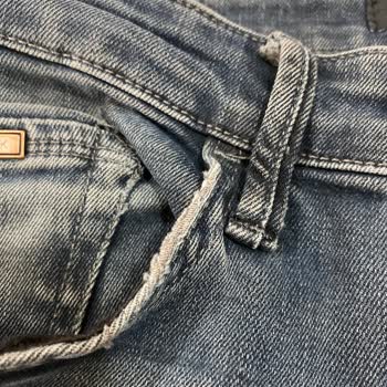 Kısa Sürede Yıpranan Kot Pantolon İçin Garantinin İhlali Ve Çözüm Talebi