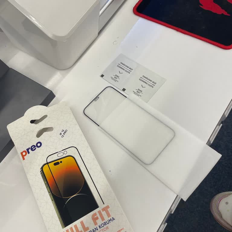 Teknosa Can Park AVM Şubesinde Ömür Boyu Cam Garantisi Stok Eksikliği