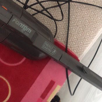 Fantom Dikey Süpürge Aniden Patladı Ve Alev Aldı Güvenlik Endişesi