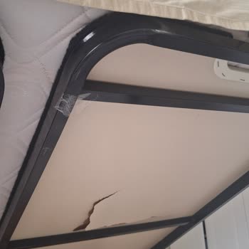 Tahiroğlu Nakliyat Mobilyalarımı Zarar Verdi, Sorumluluk Almıyor Ve Şikayetimi Engelliyor