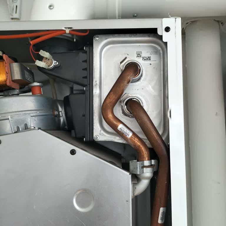 Dört Yıllık Kombimde Yoğuşma Eşanjörü Patlaması Ve 12 Bin TL Maliyetli Değişim