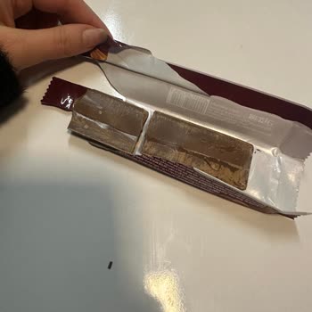 Ülker Caramio Çikolatasının Bozuk Görünümü İçin Para İadesi Talebi