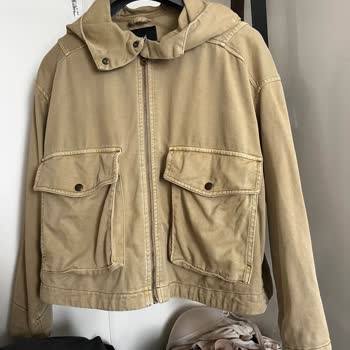 Mavi Mağazasından Alınan Cekette Renk Atması Ve Değişim Reddi