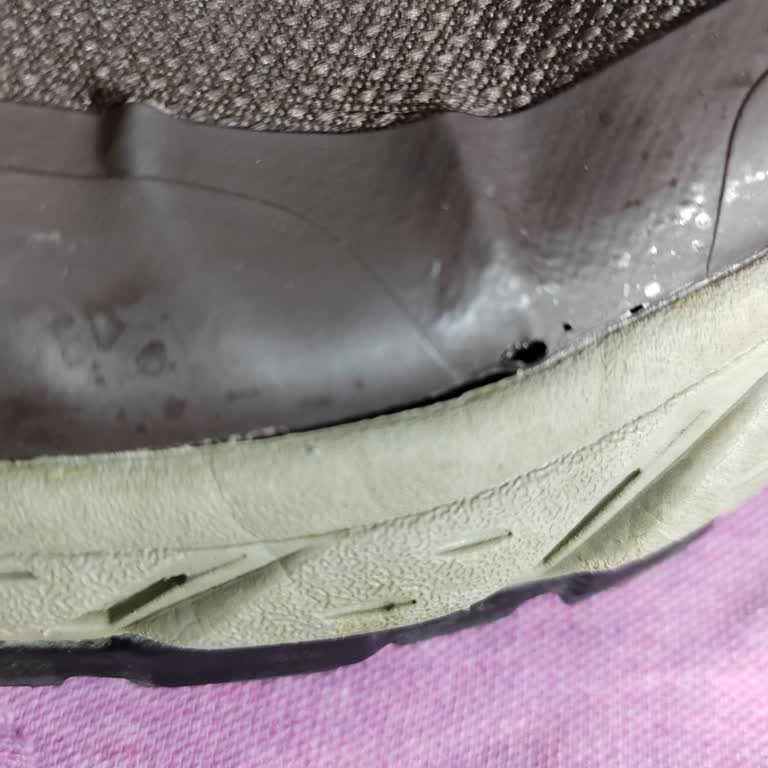 Boyner Mağazasında Skechers Ayakkabı İadesi Ve İnceleme Sürecindeki Kaba Tutum