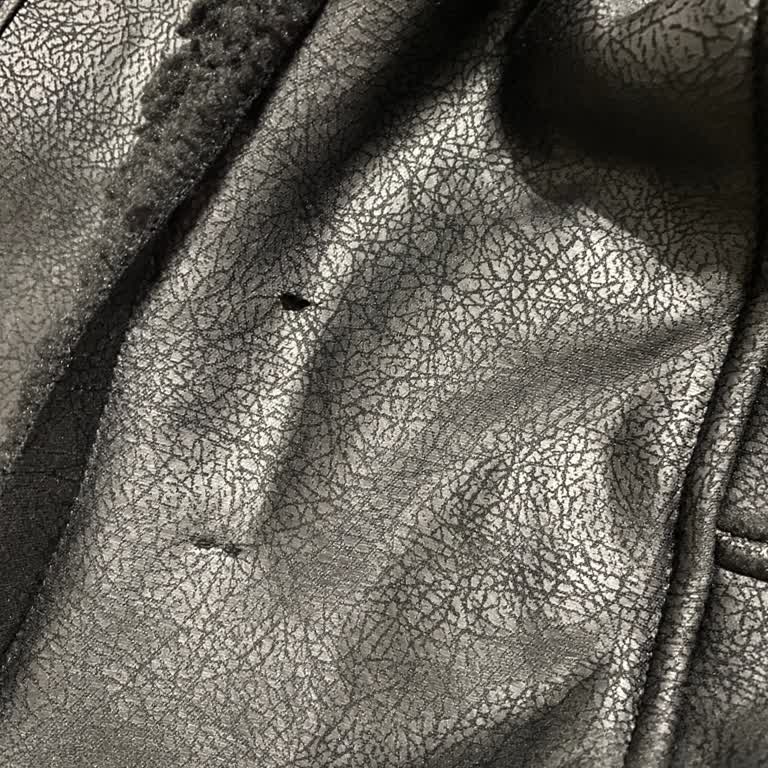 Ozyurekbutikcom Yanıltıcı Boy Bilgisi ve Ayıplı Mont İçin İade Talebi