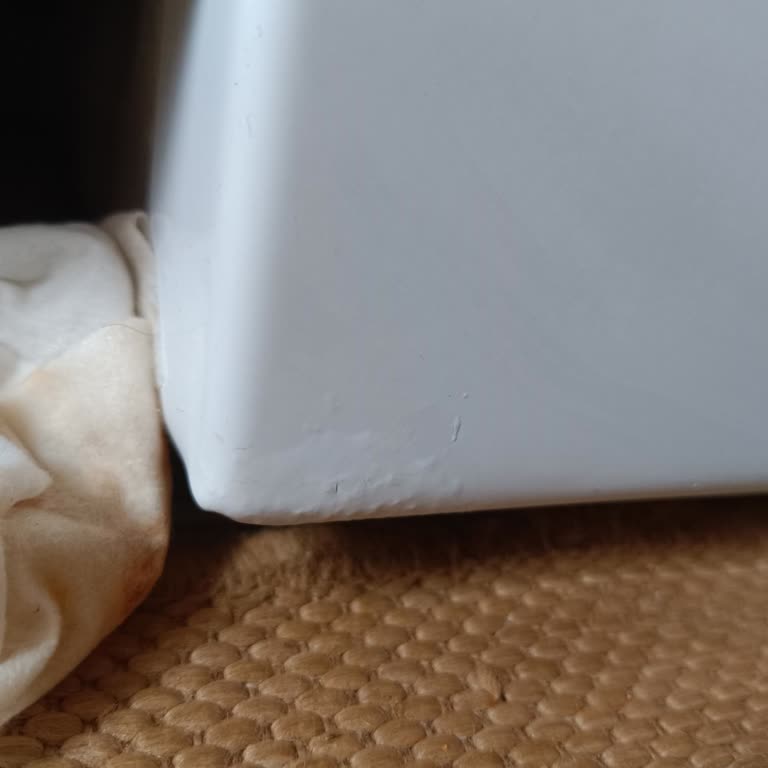 Yeni Grundig Çamaşır Makinesinde Boya Kalkması Ve Kalite Endişesi