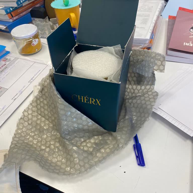 Milagron'dan Sipariş Edilen Kase Mumun Gönderilmemesi ve Yanıltıcı Kargo Takip Bilgileri