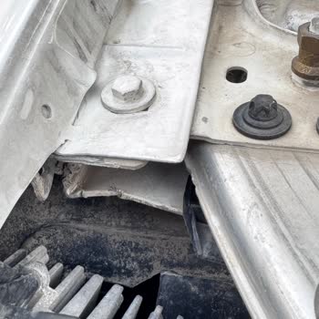 Arabam.com’da Satılan Mercedes’te Yanıltıcı Bilgiler Ve Yetersiz Tazminat Teklifi