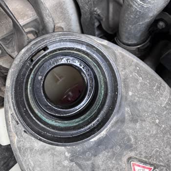 Arabam.com’da Satılan Mercedes’te Yanıltıcı Bilgiler Ve Yetersiz Tazminat Teklifi