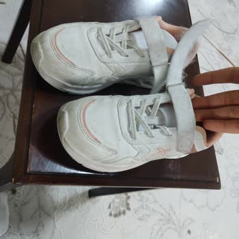 FLO Ayakkabı Cırt Cırtı Bozulduğundan Çocuk Ayakkabısına Değişim Reddi