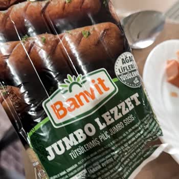 Banvit Sosisinde Tırnak Benzeri Yabancı Cisim Keşfi Ve Sağlık Riski