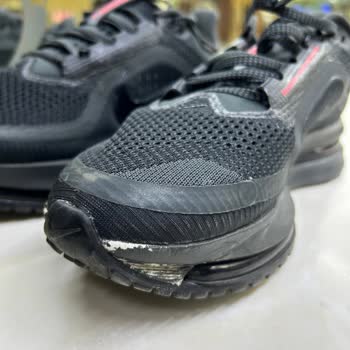 Nike Pegasus Ayakkabısının Ön Boyası 15 Gün İçinde Aşındı, Değişim Talebi