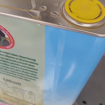 Patlamış Ve Sızdıran 18 Litre Yağ Teslimatı