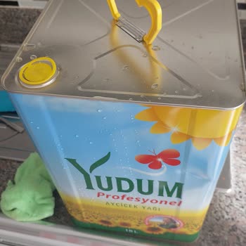 Patlamış Ve Sızdıran 18 Litre Yağ Teslimatı