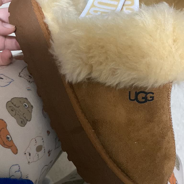 Vizon Renk Ayakkabı İstendi, Kahverengi Gönderildi Ve Satıcıdan Yanıt Gelmedi