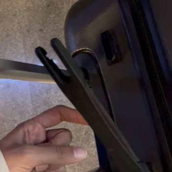 Ajet Malatya Havalimanında Asistan Hizmeti Eksikliği ve Bagaj Hasarı