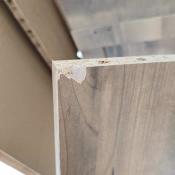 Kırık Masalar Alınmadı, Ücret İadesi Yapılmadı