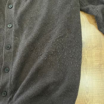 İki Kez Giymiş Hırkada Aşırı Tüylenme Ve Şirketin Reddetmesi