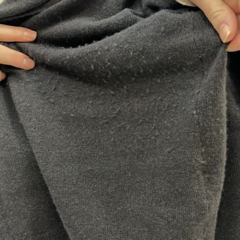 İki Kez Giymiş Hırkada Aşırı Tüylenme Ve Şirketin Reddetmesi