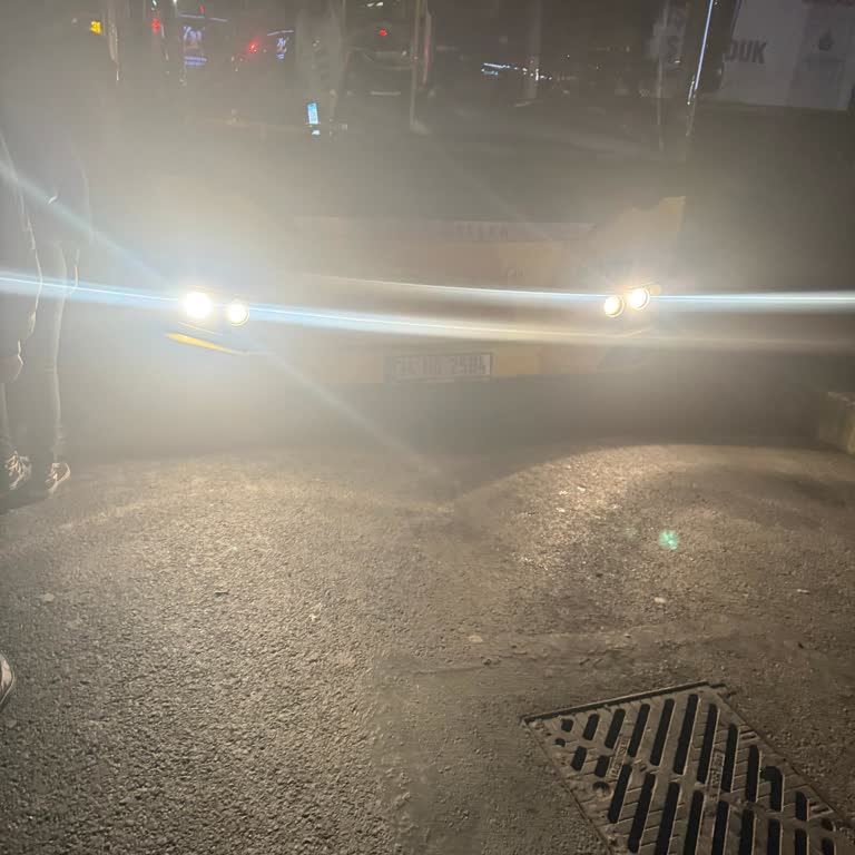 Beşiktaş 30A Durağında Şoförün Düzensiz Yolcu Alımı Sıra Bozdu