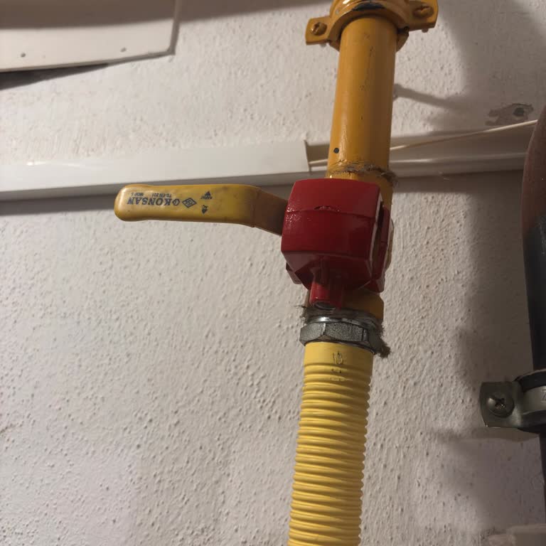 Uyarı Yapılmadan Gaz Kesildi, Ödeme Sonra Açılmadı