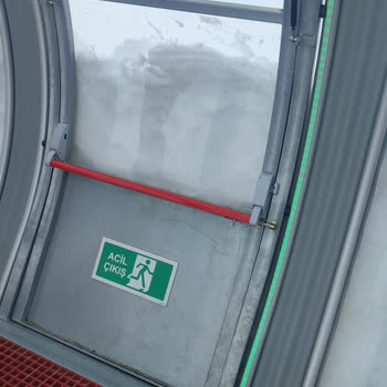 Niğde Ketençimen Kayak Merkezi Yürüyen Bant Sisteminde Ciddi Bir Güvenlik Sorunu İle Karşılaştım