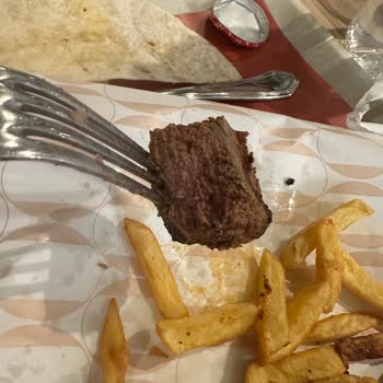 Sinpaş Kızılbük Thermal Resort’ta Küçük Havuzlar, Kalitesiz Yemek Ve İlgisiz Personel