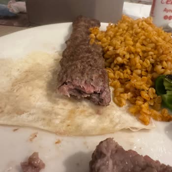 Sinpaş Kızılbük Thermal Resort’ta Küçük Havuzlar, Kalitesiz Yemek Ve İlgisiz Personel